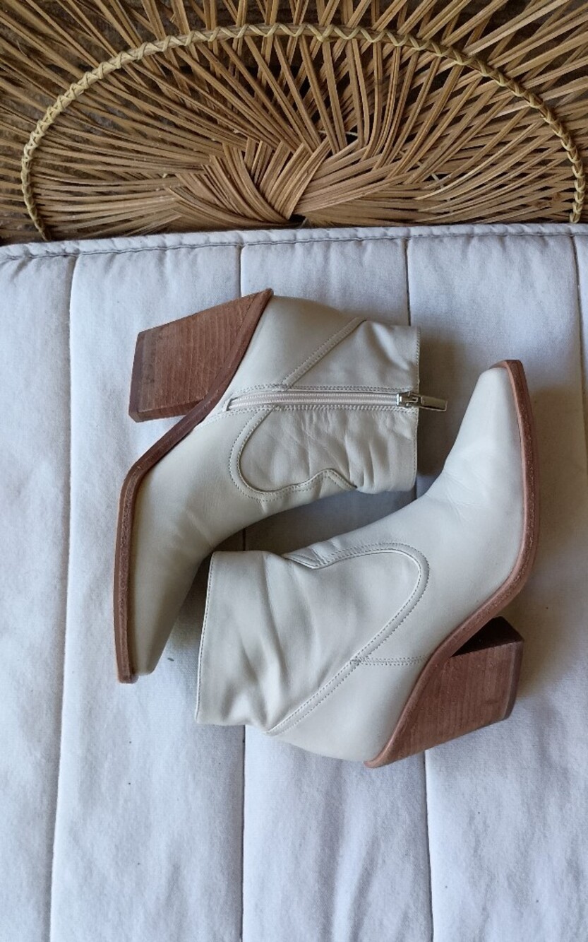 Vince Camuto Women’s Cream Ankle Boots - Minimal Square Toe Chelsea Style_9